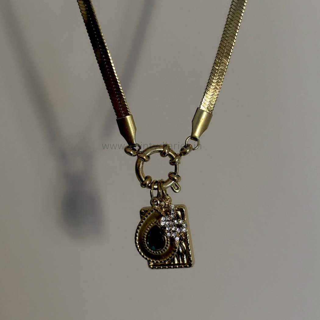 Ariana Charm Necklace