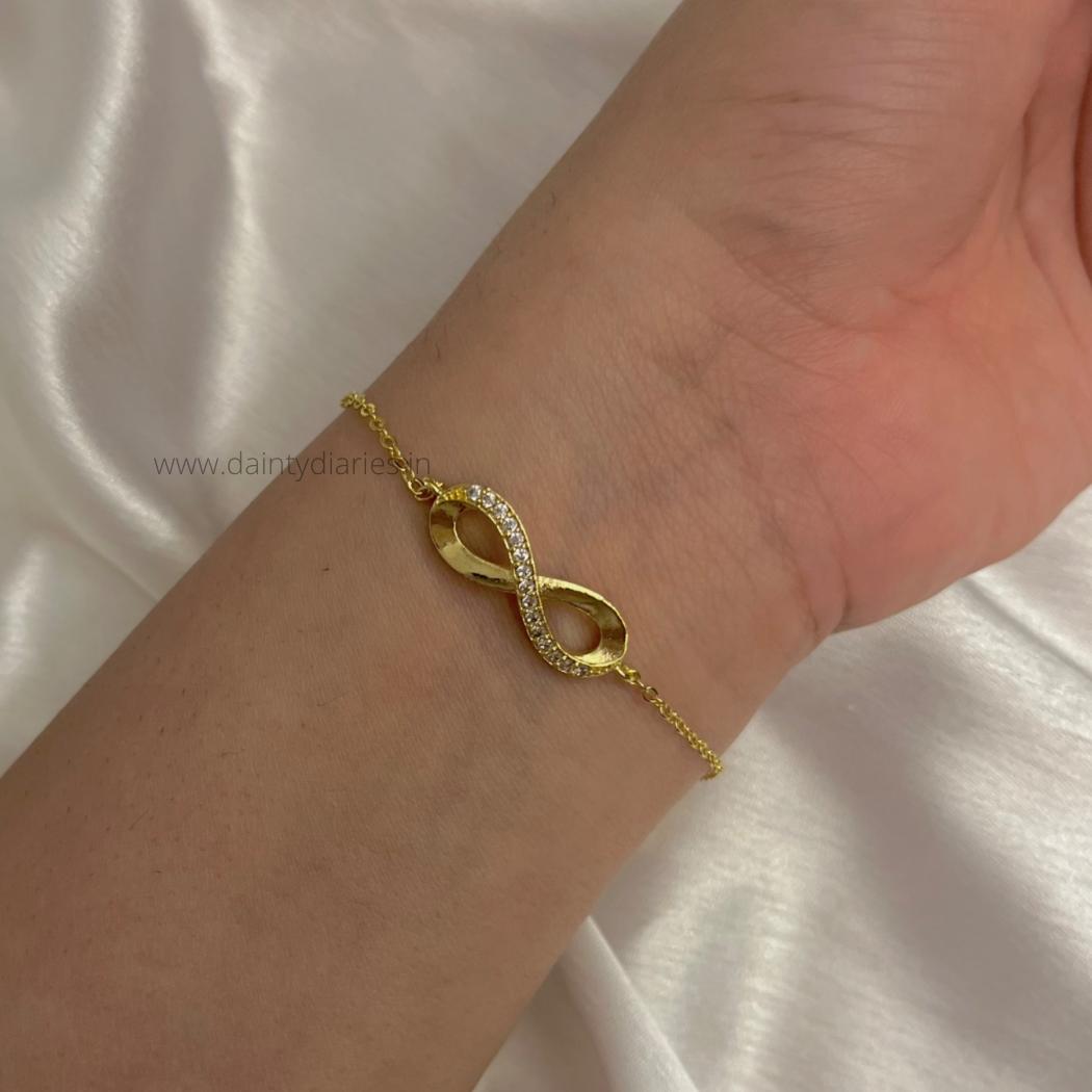 Infinity Braclet - 18k plated