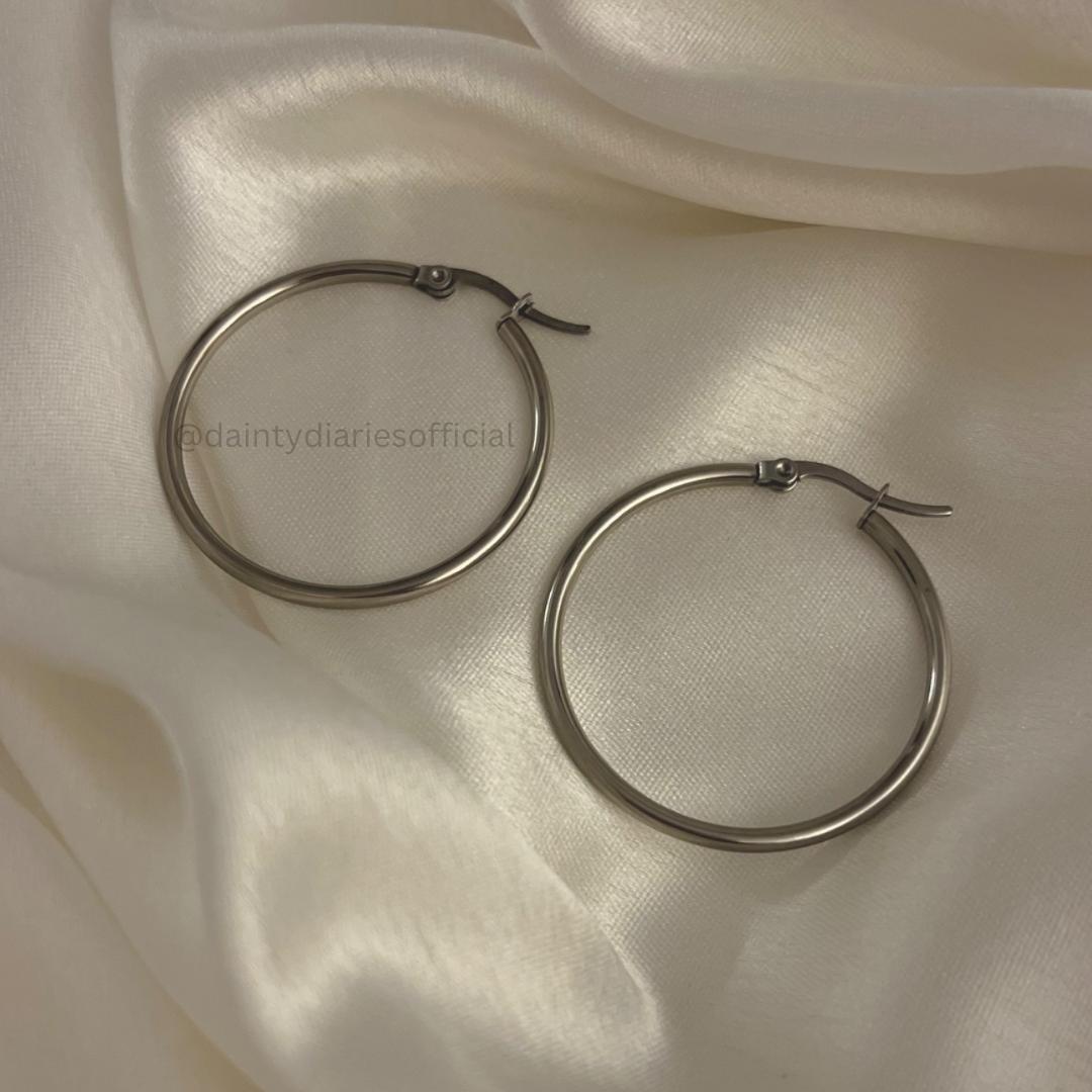 Leia Hoops (Silver)